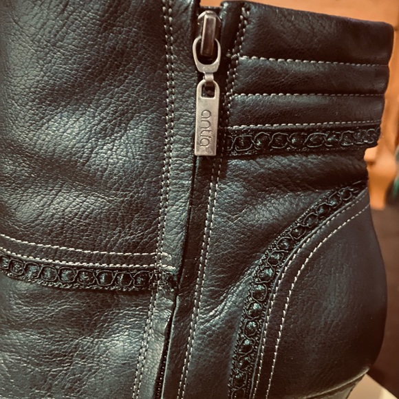 Anita Leather boots booties Sz 8.5 women’s designer leather boots EUC - Picture 6 of 14